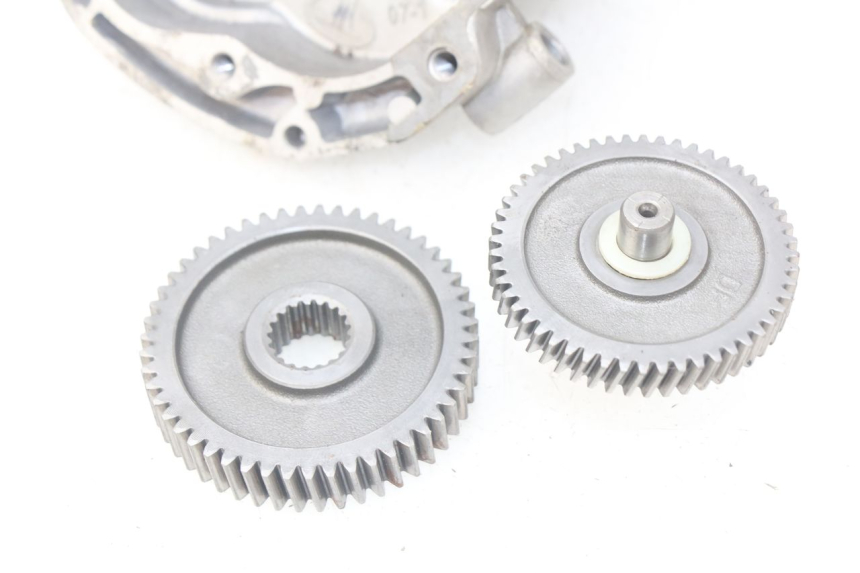 photo de REAR WHEEL SHAFT ZHONGNENG ZN50QT 50 (2005 - 2010)