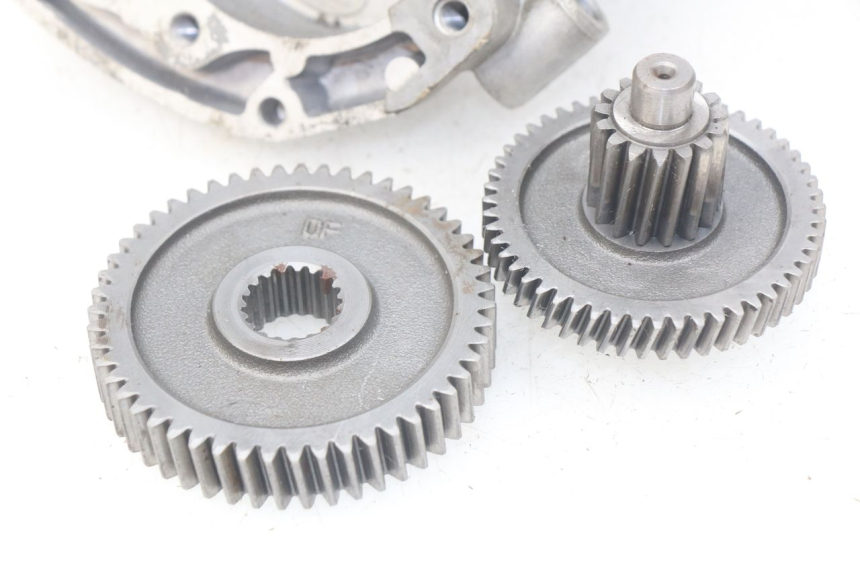 photo de REAR WHEEL SHAFT ZHONGNENG ZN50QT 50 (2005 - 2010)