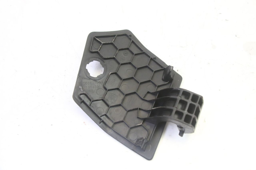 photo de FUEL FLAP PEUGEOT CITYSTAR 50 (2013 - 2017)