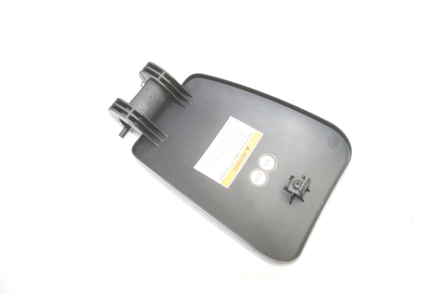 photo de FUEL FLAP PIAGGIO MP3 HPE 310 (2024 - 2025)