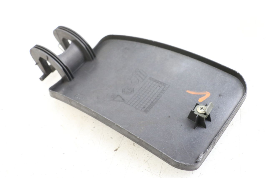 photo de FUEL CAP PIAGGIO X8 125 (2004 - 2007)