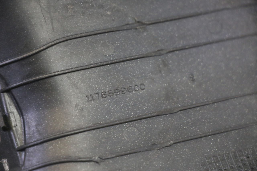 photo de FUEL FLAP PEUGEOT SATELIS 125 (2013 - 2018)