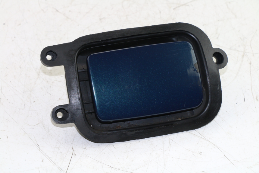 photo de FUEL FLAP YAMAHA YP MAJESTY 125 (2002 - 2006)