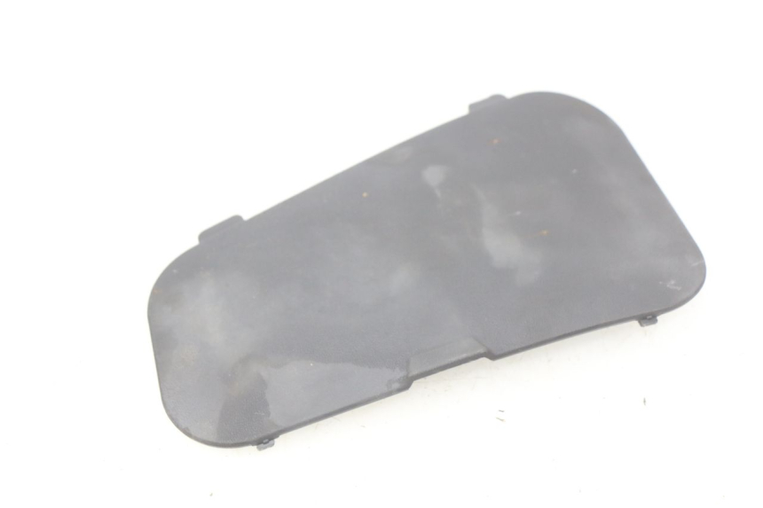 photo de FRONT INSPECTION COVER SUZUKI BURGMAN 125 (2007 - 2014)