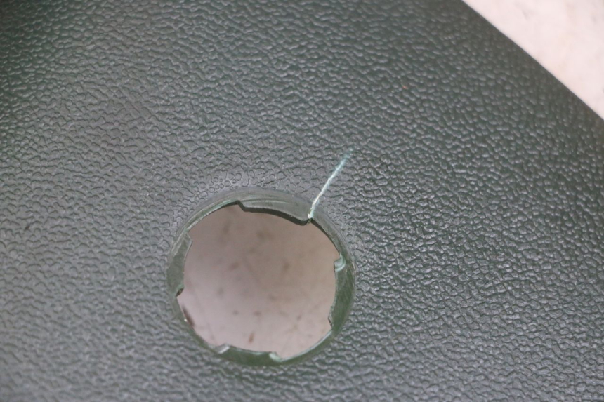 photo de FRONT INSPECTION COVER PEUGEOT ELYSEO 125 (1999 - 2004)