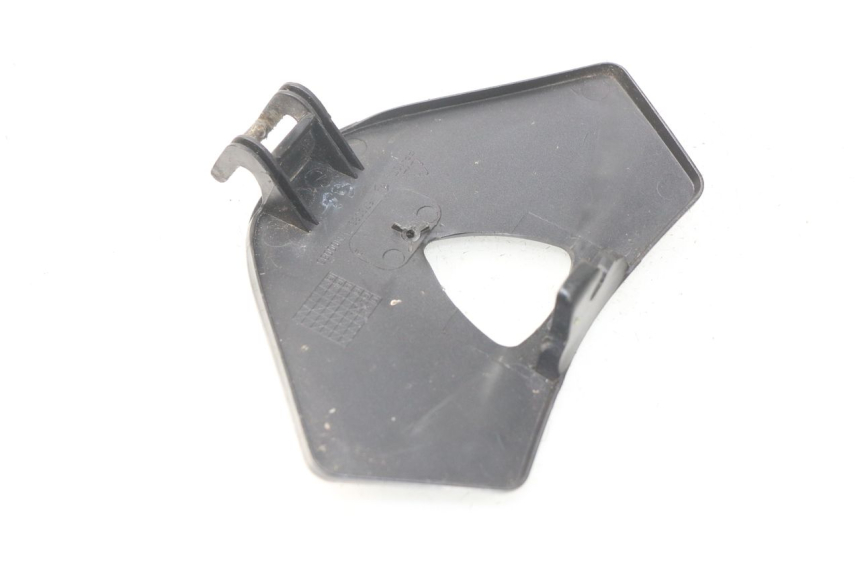 photo de FRONT INSPECTION COVER PIAGGIO FLY IE 125 (2012 - 2017)