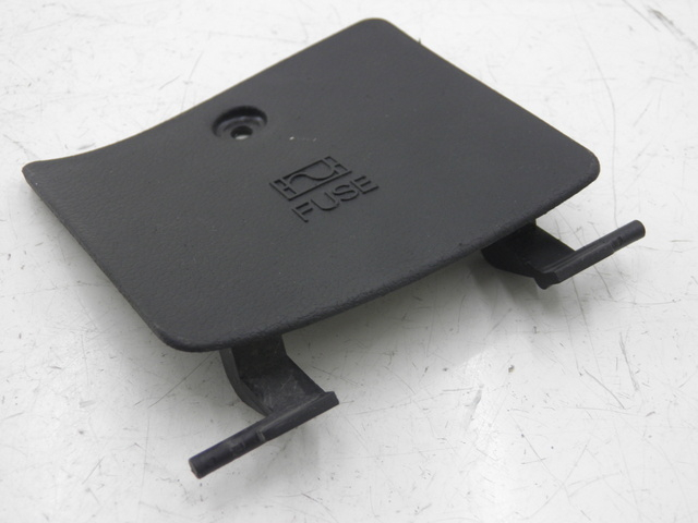 photo de FRONT INSPECTION COVER KYMCO SPACER 50 (1998 - 2009)