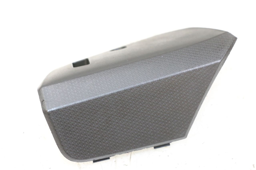 photo de FRONT INSPECTION COVER KYMCO X-TOWN XTOWN 125 (2016 - 2021)