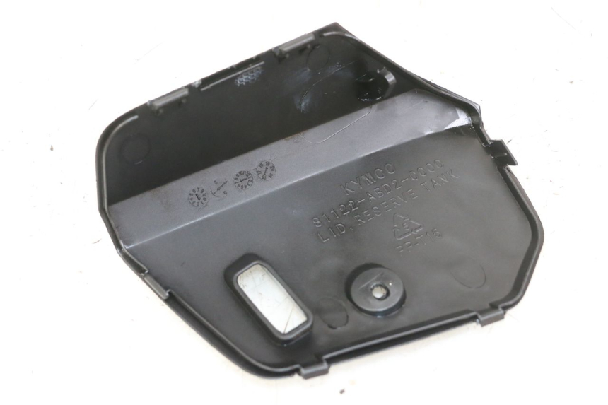 photo de FRONT INSPECTION COVER KYMCO X-TOWN XTOWN 125 (2016 - 2021)