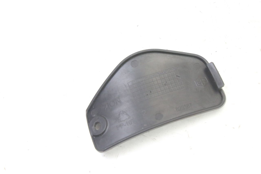 photo de FRONT INSPECTION COVER PIAGGIO MP3 500 (2011 - 2015)