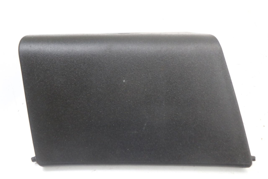 photo de FRONT INSPECTION COVER PEUGEOT SATELIS 125 (2010 - 2012)