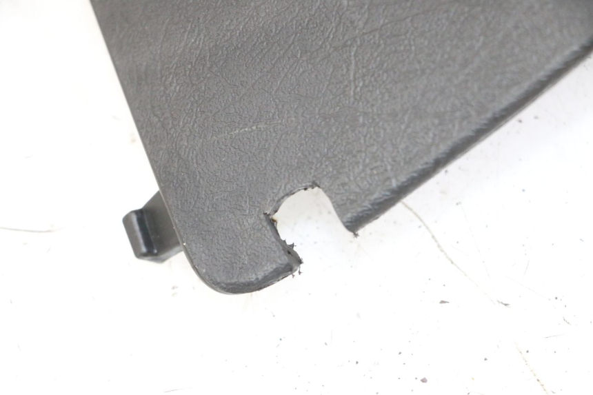 photo de FRONT INSPECTION COVER PIAGGIO VESPA GRANTURISMO 200 (2004 - 2005)