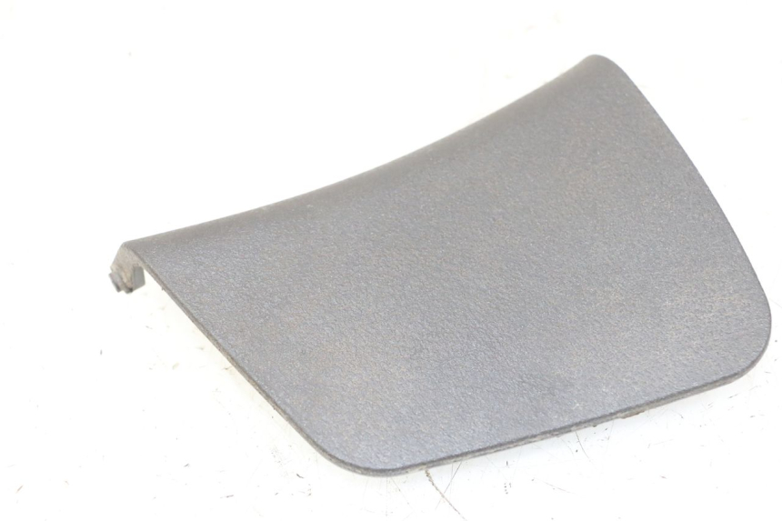 photo de FRONT INSPECTION COVER PIAGGIO X8 125 (2004 - 2007)