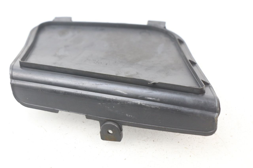 photo de RIGHT INSPECTION COVER HONDA FES PANTHEON 125 (2003 - 2007)