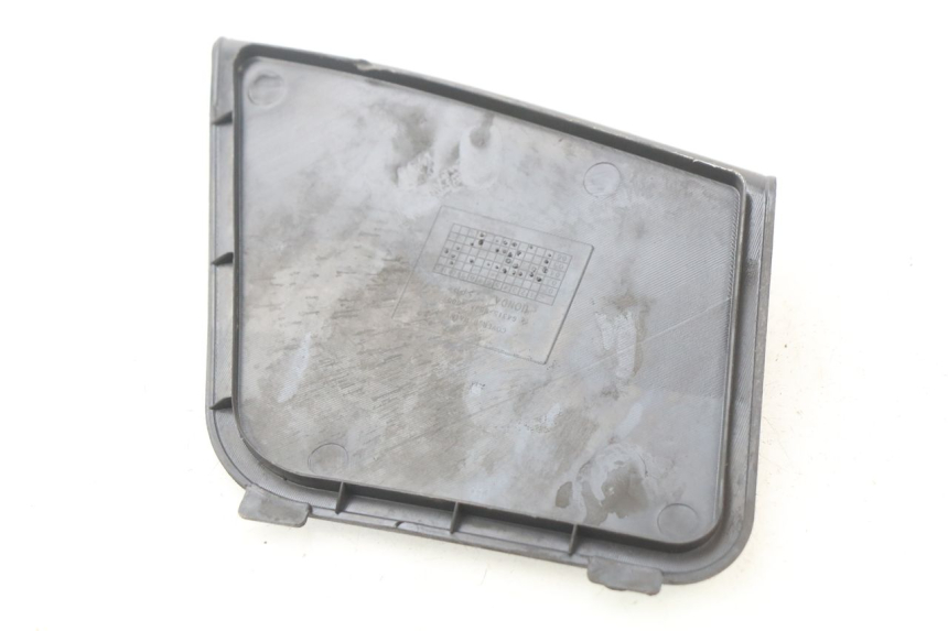 photo de RIGHT INSPECTION COVER HONDA FES PANTHEON 125 (2003 - 2007)