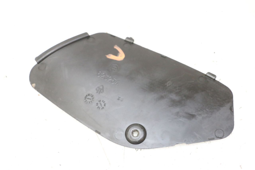 photo de RIGHT INSPECTION COVER PIAGGIO MP3 LT 300 (2010 - 2016)