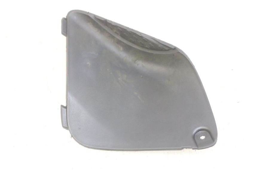 photo de RIGHT ACCESS PANEL HONDA VISION NSC R 50 (2013 - 2015)