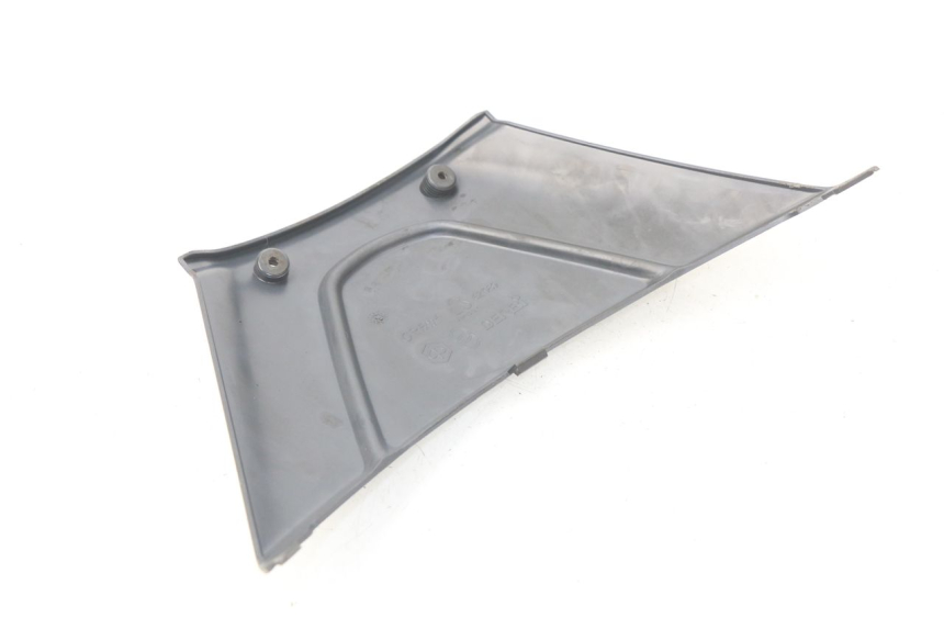 photo de ACCESS PANEL PIAGGIO FLY 125 (2005 - 2012)