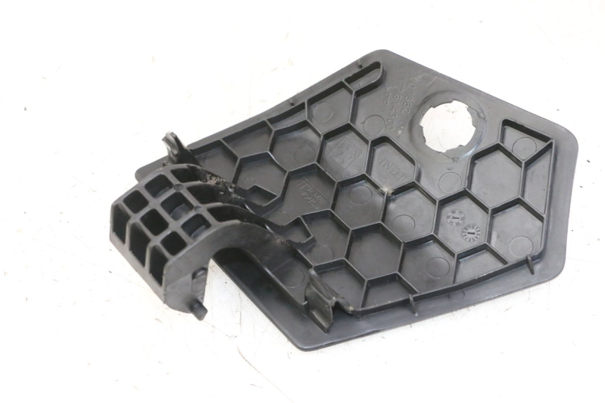 photo de LEFT INSPECTION COVER PEUGEOT CITYSTAR 50 (2013 - 2017)