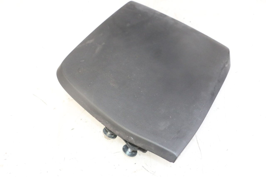 photo de LEFT INSPECTION COVER HONDA FORZA ABS 300 (2013 - 2019)