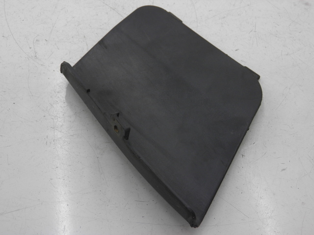 photo de LEFT SIDE ACCESS PANEL HONDA FES PANTHEON 125 (2003 - 2007)