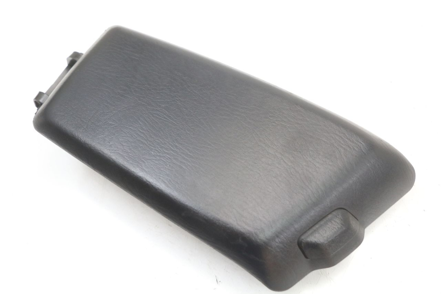 photo de LEFT INSPECTION COVER HONDA FJS SILVER WING SILVERWING 400 (2005 - 2008)