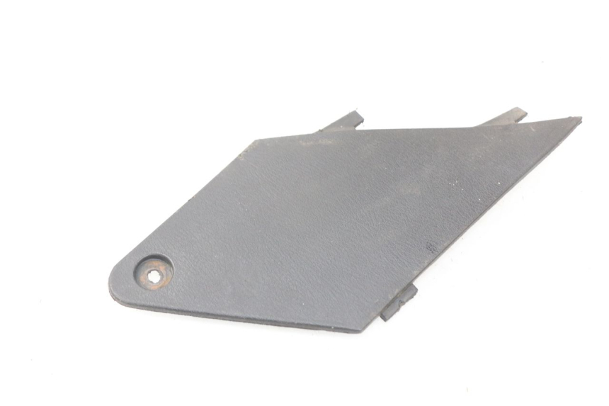 photo de LEFT SIDE ACCESS PANEL JONWAY AZTRAL 125 (2008 - 2017)