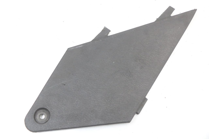 photo de LEFT SIDE ACCESS PANEL JONWAY AZTRAL 125 (2008 - 2017)