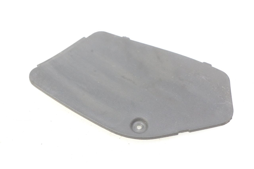 photo de LEFT SIDE ACCESS PANEL PIAGGIO MP3 500 (2011 - 2015)