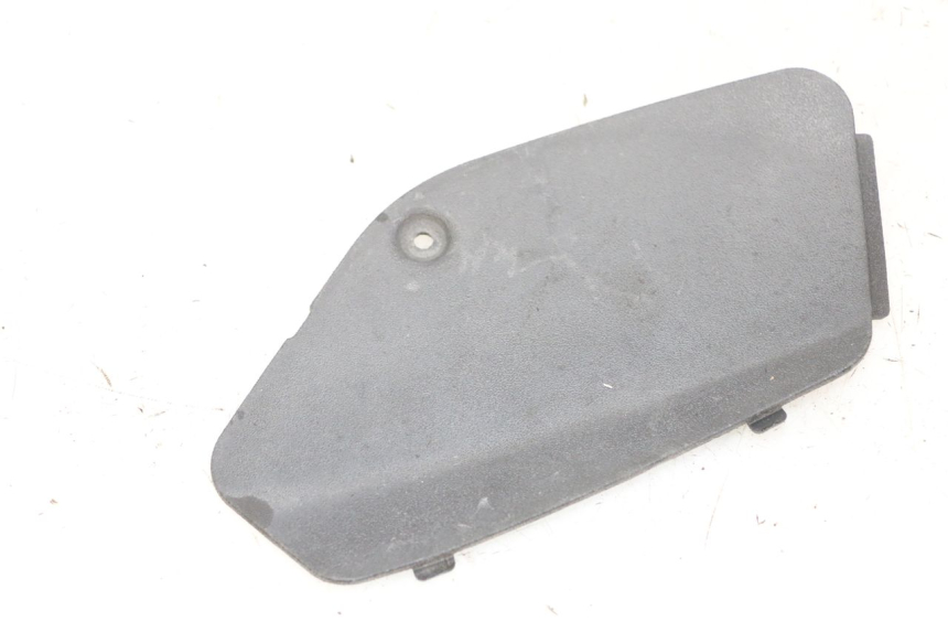 photo de LEFT INSPECTION COVER PIAGGIO MP3 500 (2014 - 2016)