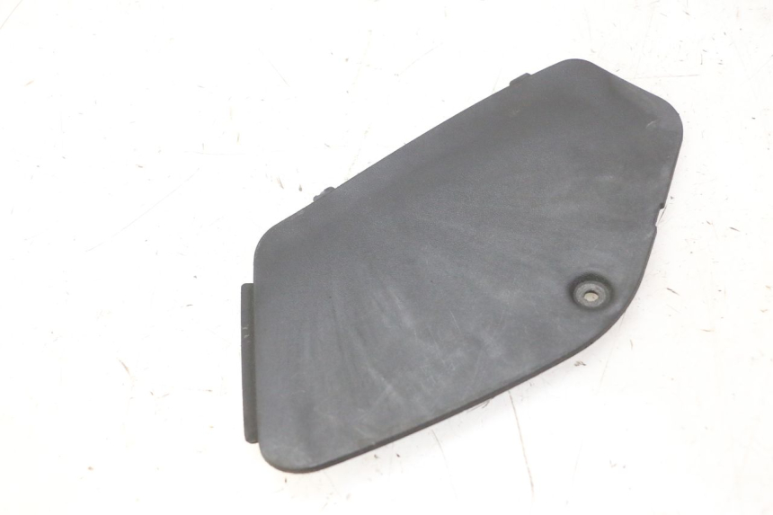 photo de LEFT INSPECTION COVER PIAGGIO MP3 RL 250 (2007 - 2010)