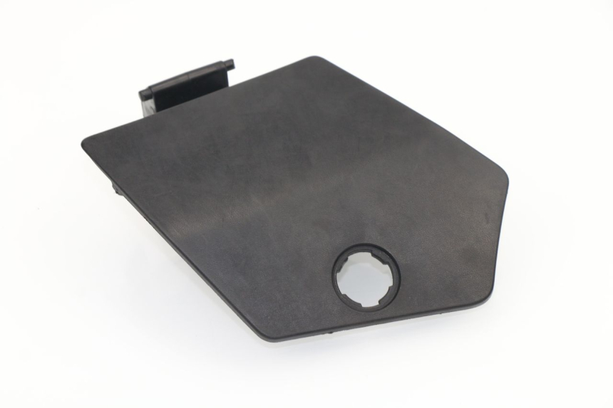 photo de LEFT INSPECTION COVER PEUGEOT CITYSTAR 50 (2013 - 2017)