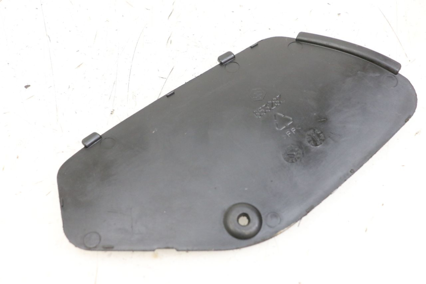 photo de LEFT SIDE ACCESS PANEL PIAGGIO MP3 LT 400 (2007 - 2012)