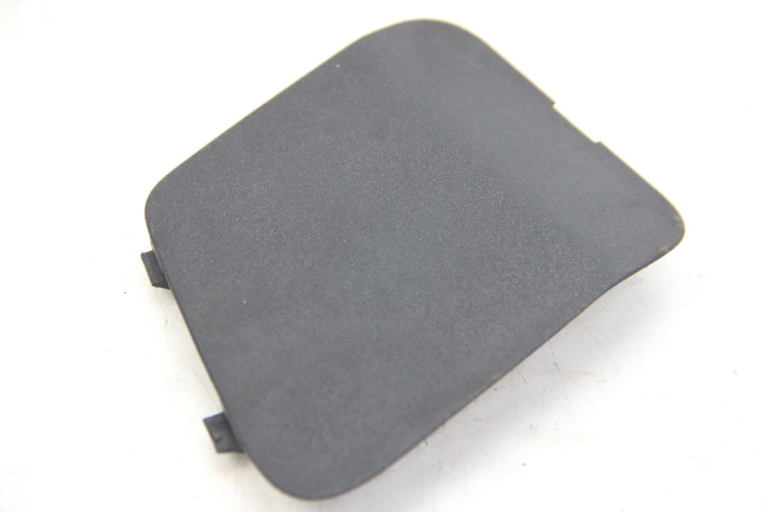 photo de LEFT INSPECTION COVER PEUGEOT SATELIS 125 (2006 - 2009)