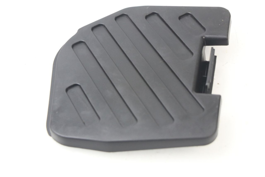 photo de LEFT INSPECTION COVER SUZUKI AN BURGMAN 400 (2006 - 2010)