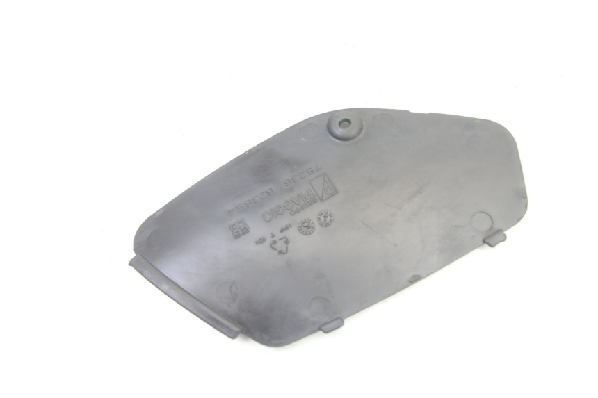photo de LEFT SIDE ACCESS PANEL PIAGGIO XEVO - X EVO 125 (2007 - 2016)