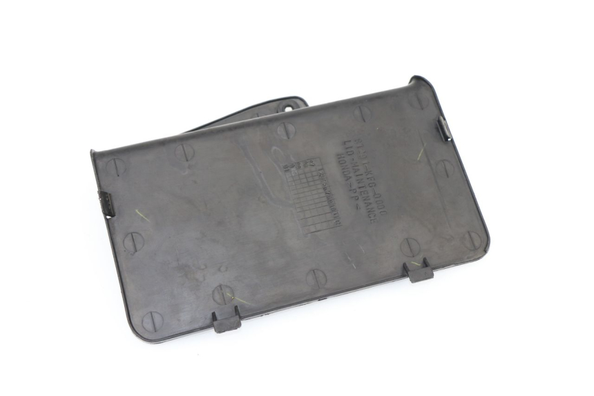 photo de INSPECTION COVER HONDA FES FORESIGHT 250 (1997 - 2002)