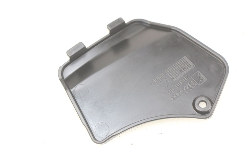 photo de INSPECTION COVER PIAGGIO MP3 500 (2014 - 2016)