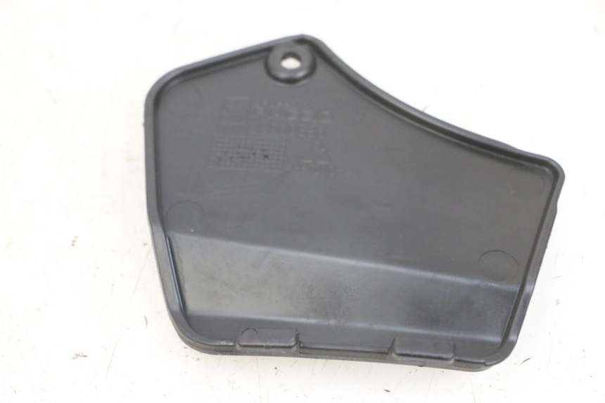 photo de INSPECTION COVER PIAGGIO MP3 500 (2016 - 2018) - Zoom on usage condition