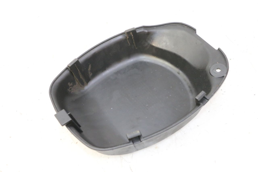 photo de INSPECTION COVER PEUGEOT STREETZONE I 2T 50 (2018 - 2020)