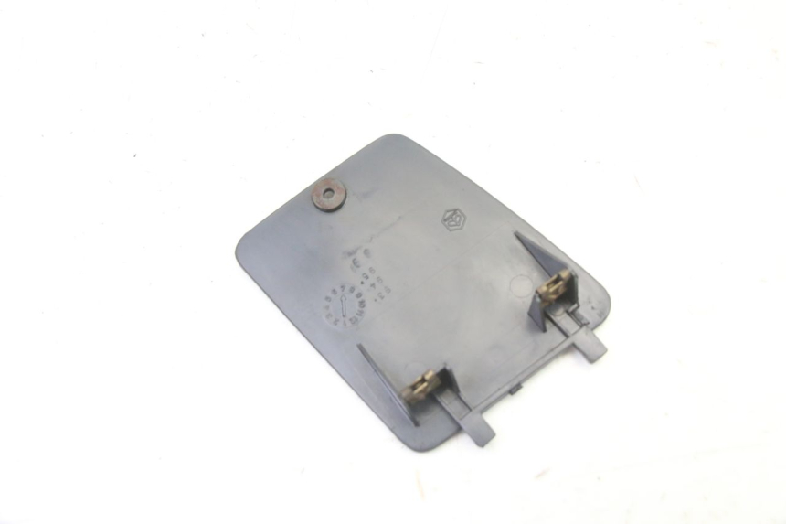 photo de INSPECTION COVER PIAGGIO SUPER LX 125 (2000 - 2003)