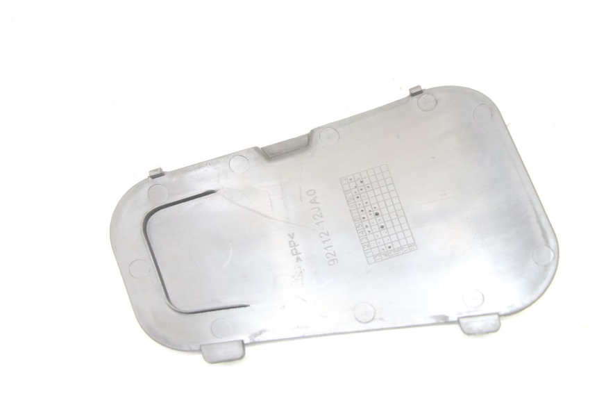 photo de INSPECTION COVER SUZUKI BURGMAN 125 (2015 - 2017)