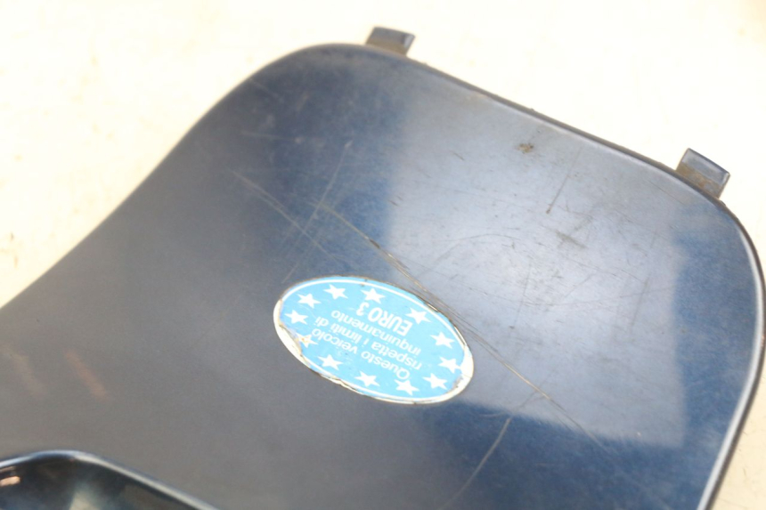 photo de INSPECTION COVER PIAGGIO VESPA LXV 125 (2006 - 2009) - Technical close-up