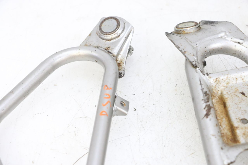 photo de FRONT WISHBONE CONTROL ARM YAMAHA YFM R RAPTOR 250 (2008 - 2014) - Component detail