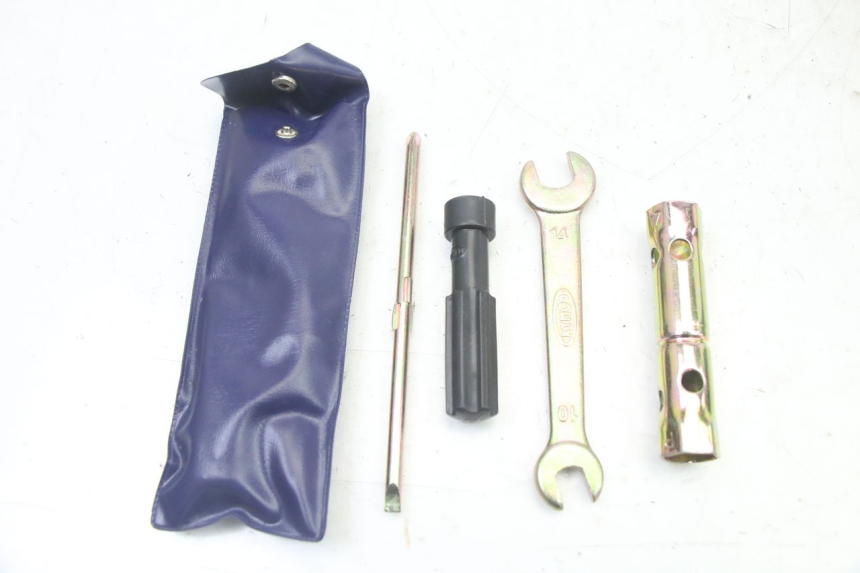 photo de TOOL KIT KYMCO AGILITY 4T 50 (2005 - 2018)