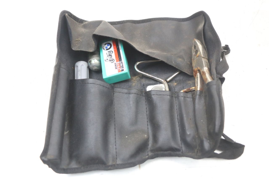 photo de TOOL KIT BMW C1 125 (2000 - 2003)