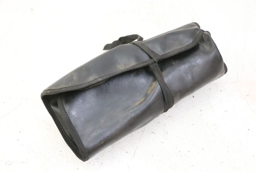 photo de TOOL KIT BMW C1 125 (2000 - 2003)