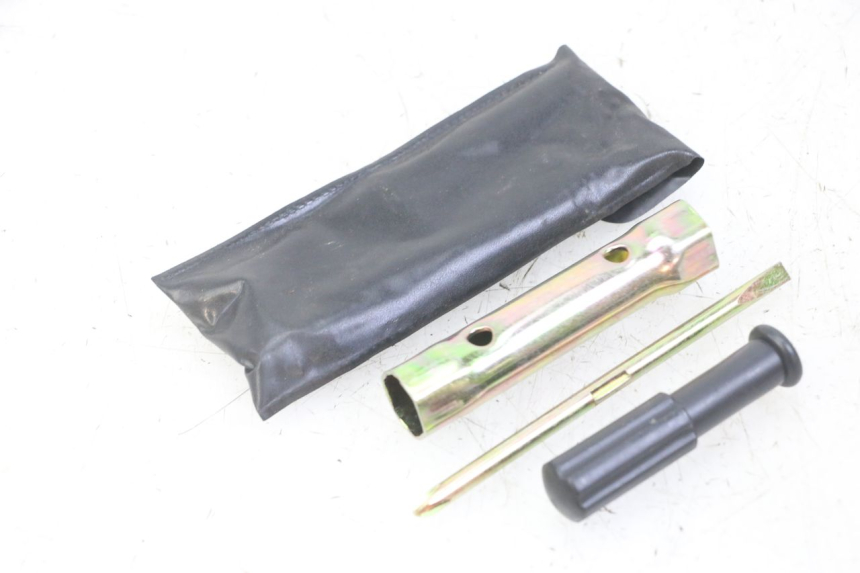 photo de TOOL KIT SYM FIDDLE 3 III 50 (2014 - 2020)