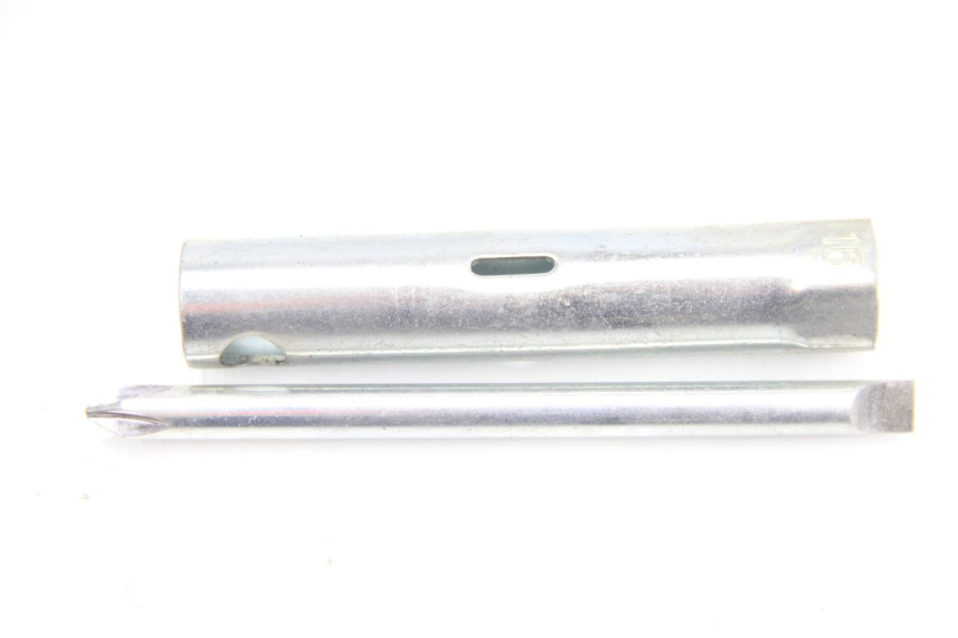 photo de TOOL KIT MBK FLIPPER 115 (2013 - 2017)