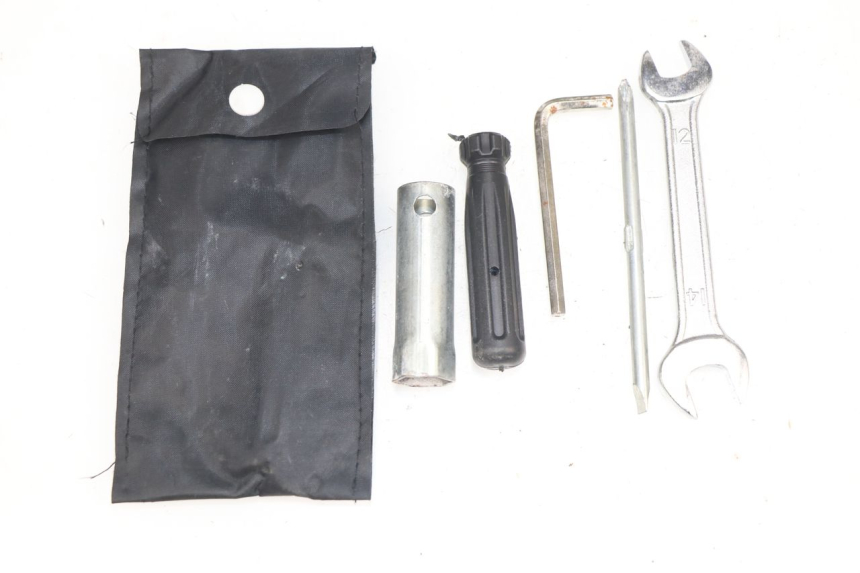 photo de TOOL KIT JM MOTORS OLDIES 4T 50 (2010 - 2020)